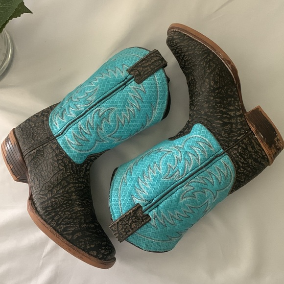 NOCONA BOOTS Fynn Western Cowboy Boots - Picture 4 of 16